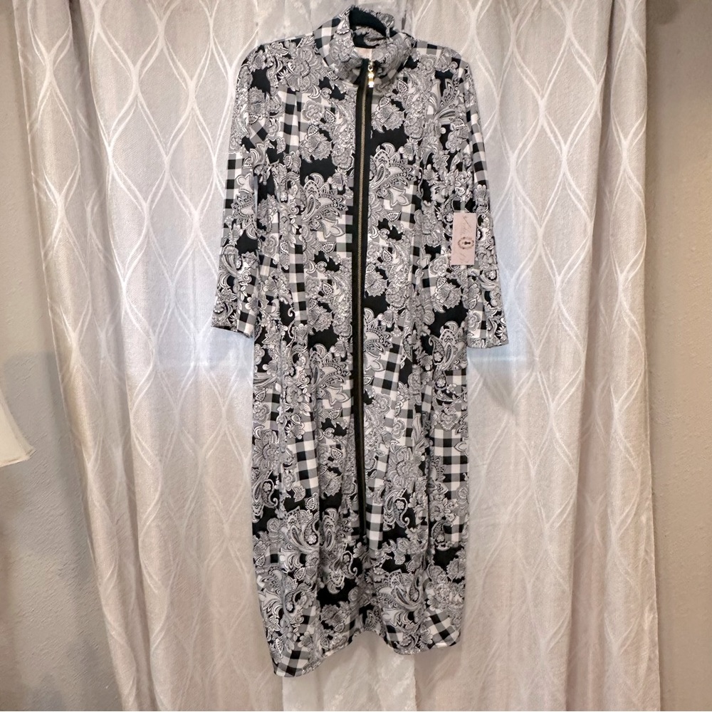 NWT Zadie B’s Ivy Dress Large
Bust is 21” measured flat